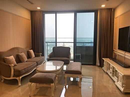vinhomes golden river apartment for rent in district 1 hcmc D1022699 (8)